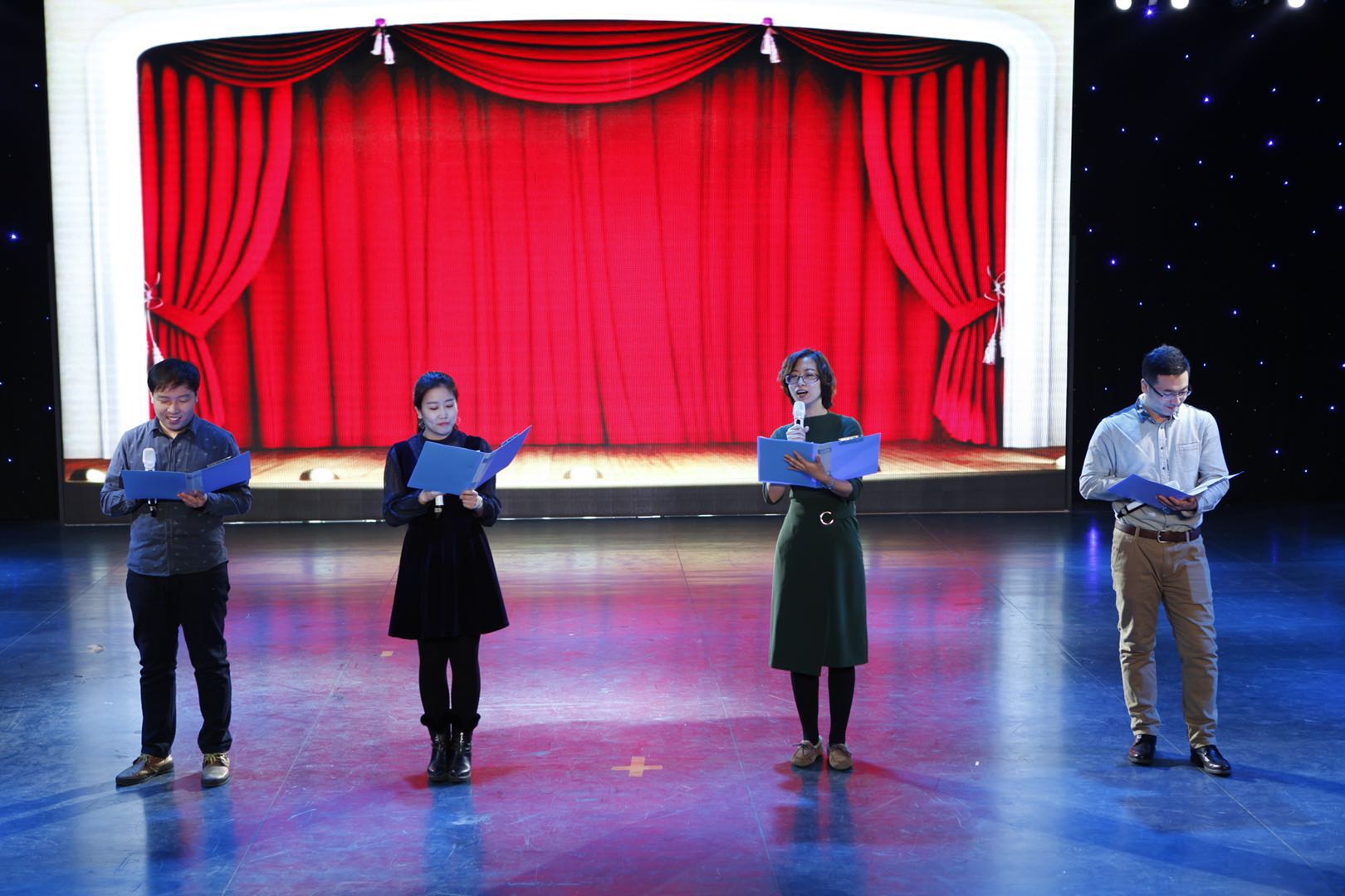 1520838701690051453.jpg 1520838701690051453.jpg